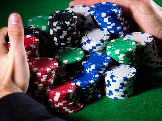 Poker online - Aktualne pokerowe bonusy
